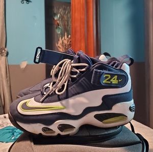 Mens Nike size 10